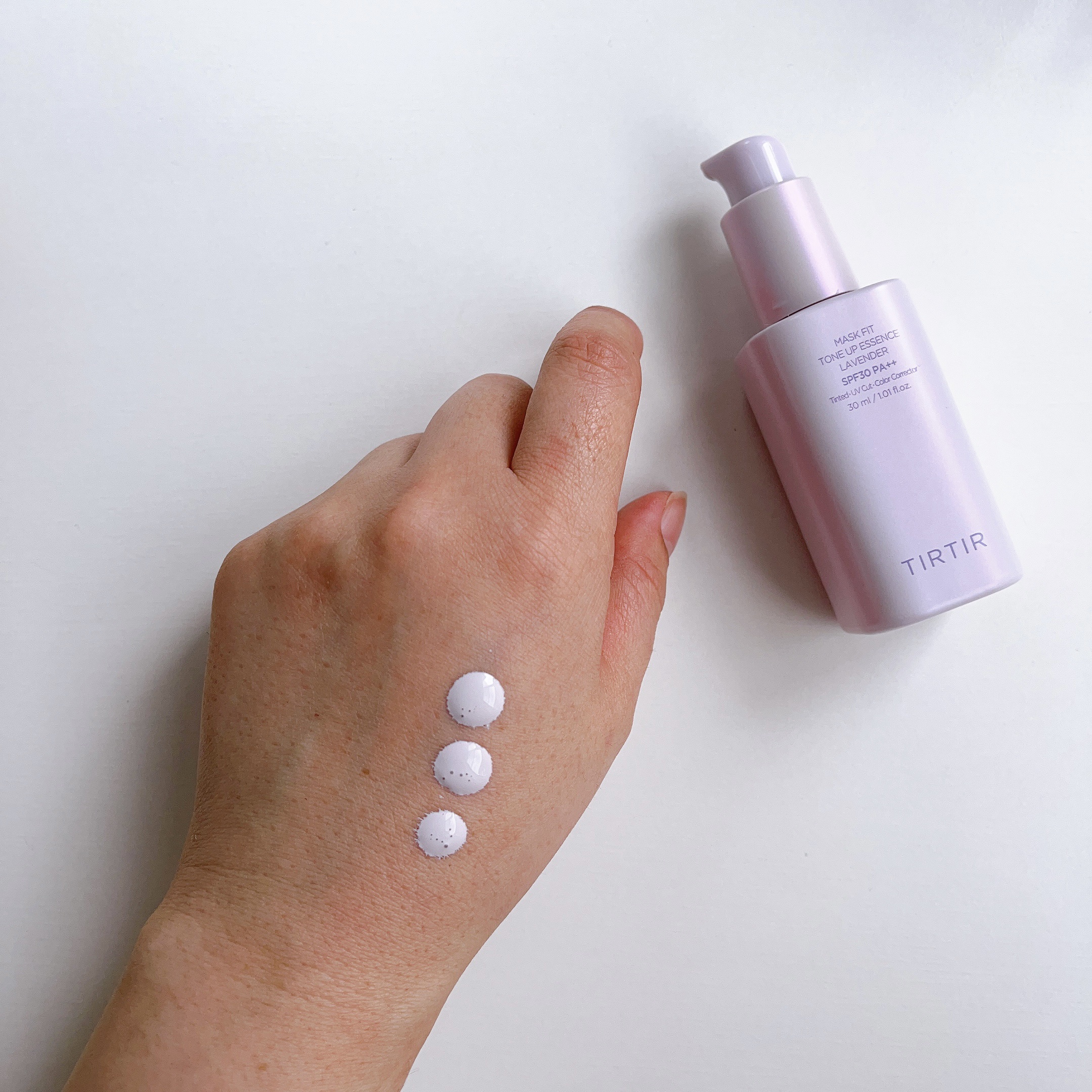 マスクフィットトーンアップエッセンス/TIRTIR(ティルティル)/化粧下地を使ったクチコミ（3枚目）