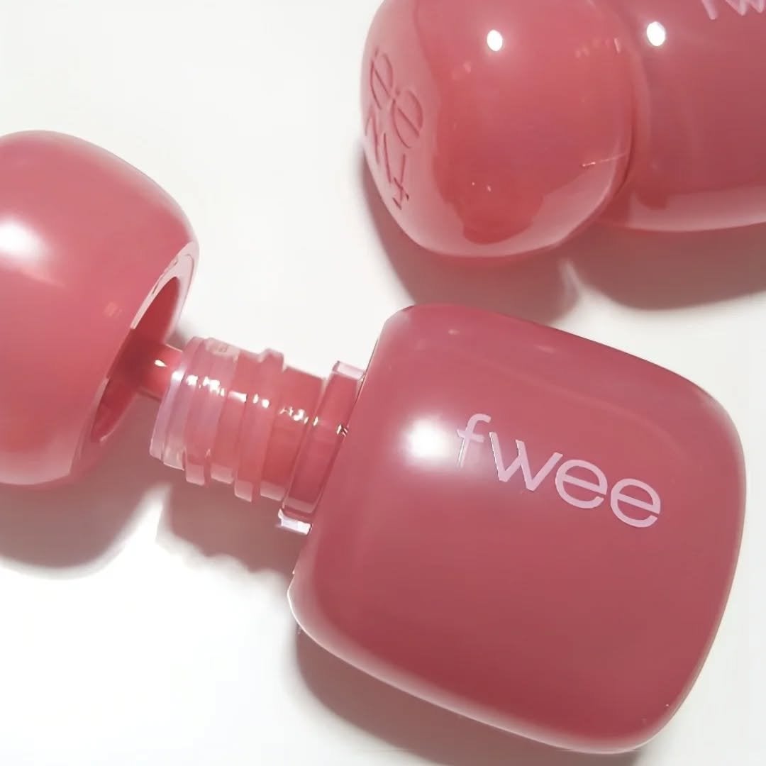 フィー ピンクオブセッションステイフィットティント/fwee/リップティントを使ったクチコミ(4枚目)