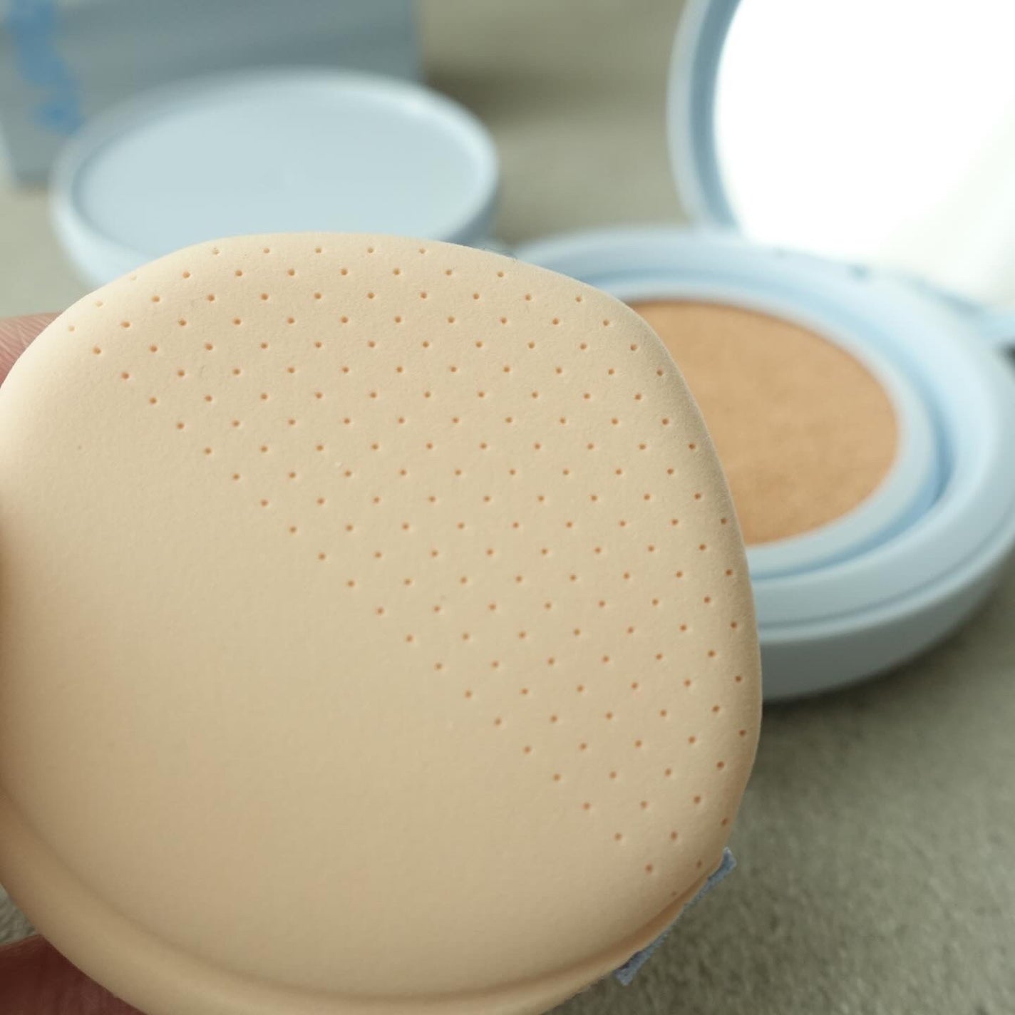 グロー マットクッション/APRILSKIN/クッションファンデーションを使ったクチコミ(5枚目)