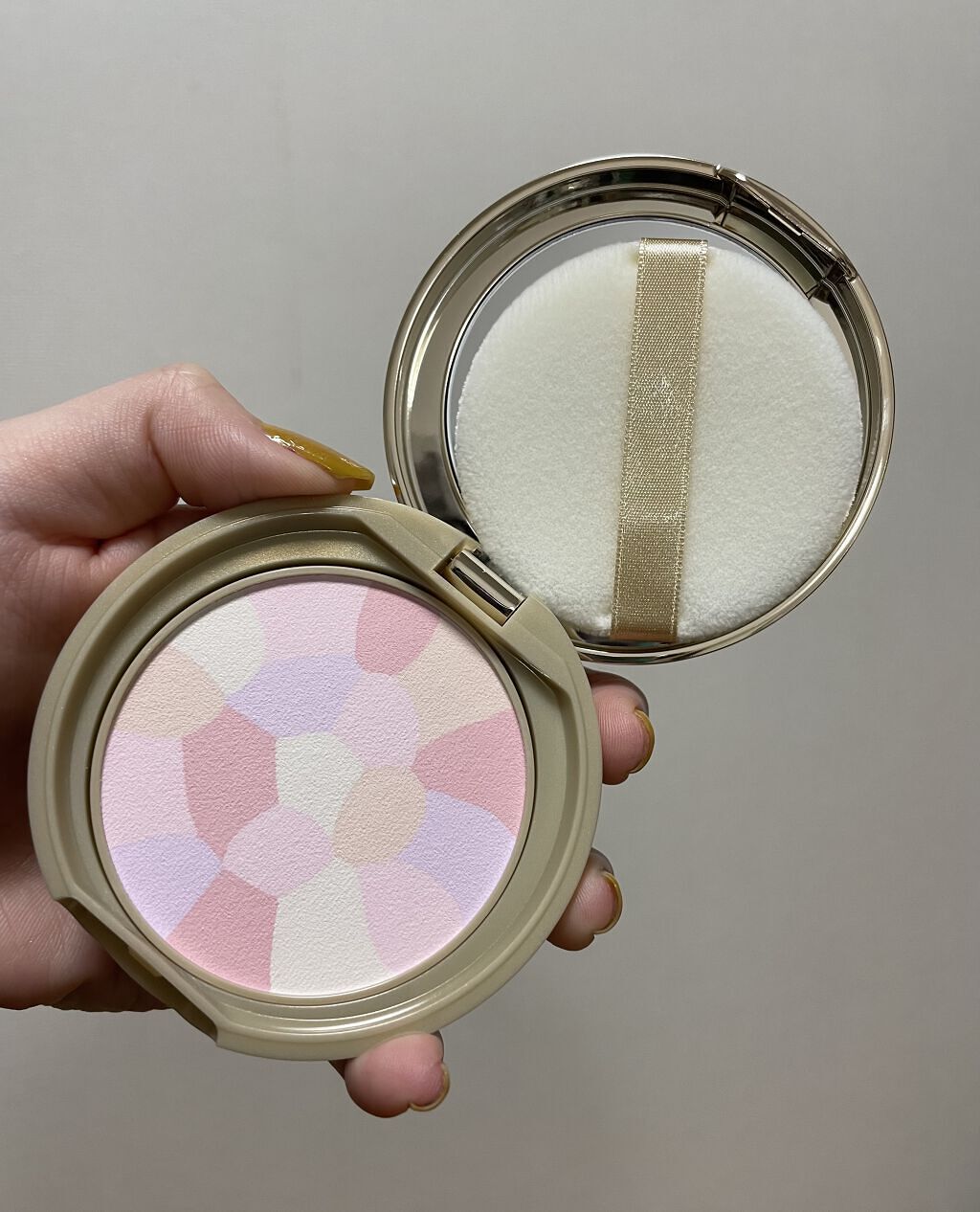 マシュマロフィニッシュパウダー　～Abloom～/キャンメイク/プレストパウダーを使ったクチコミ（3枚目）