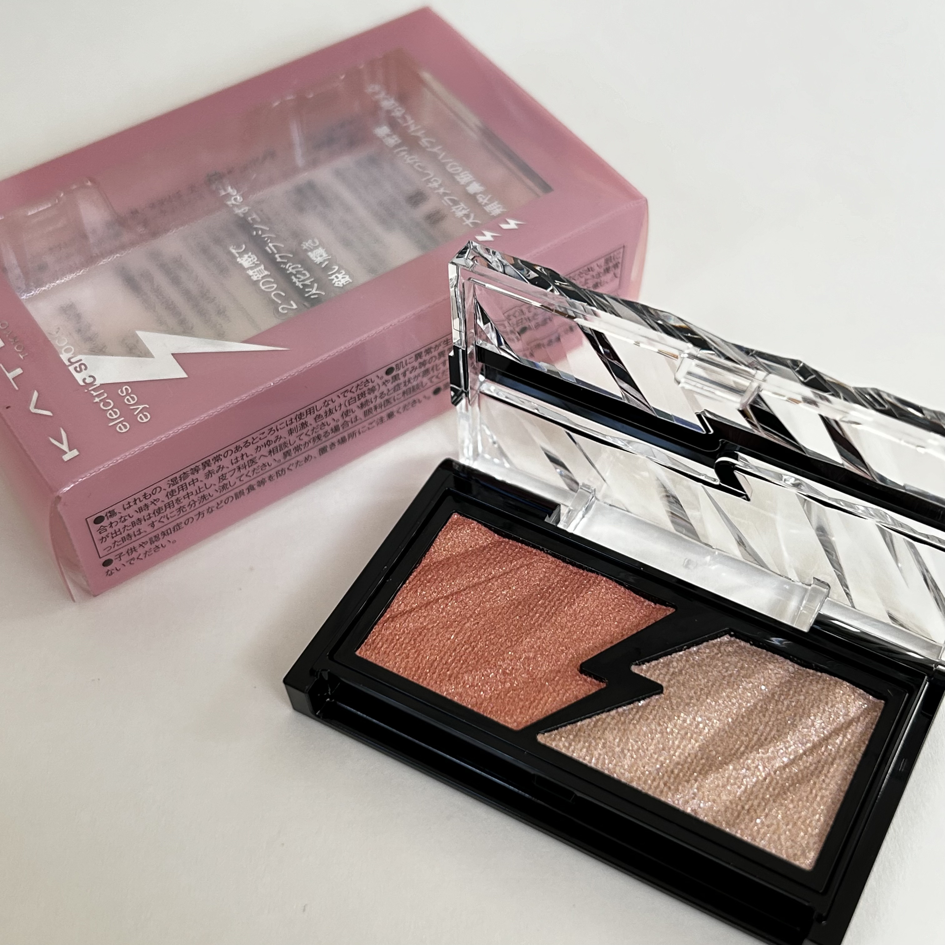 エレクトリックショックアイズ /KATE/アイシャドウパレットを使ったクチコミ（1枚目）