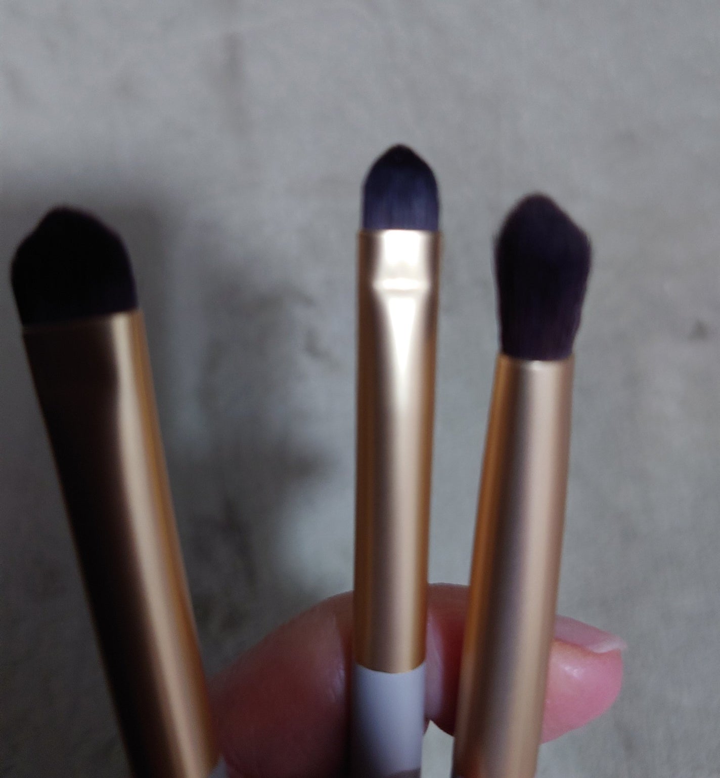 上野パンダ on LIPS 「スリーコインズでメイクブラシ、使いやすそうだから買ってみました..」(3枚目)