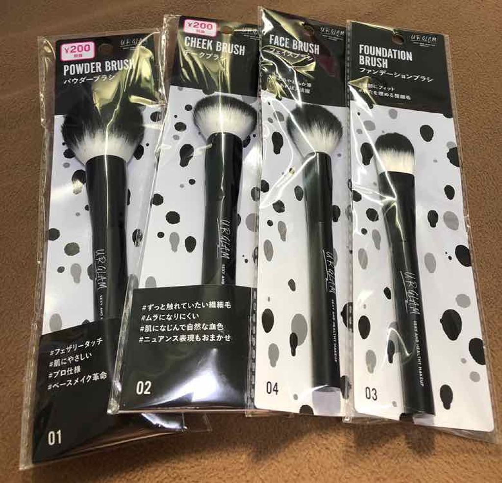 UR GLAM CHEEK BRUSH/U R GLAM/メイクブラシを使ったクチコミ(1枚目)