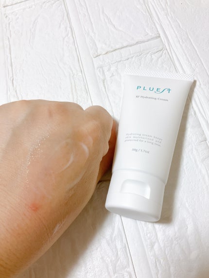 RF ハイドレーティングクリーム/PLUEST/フェイスクリームを使ったクチコミ(2枚目)