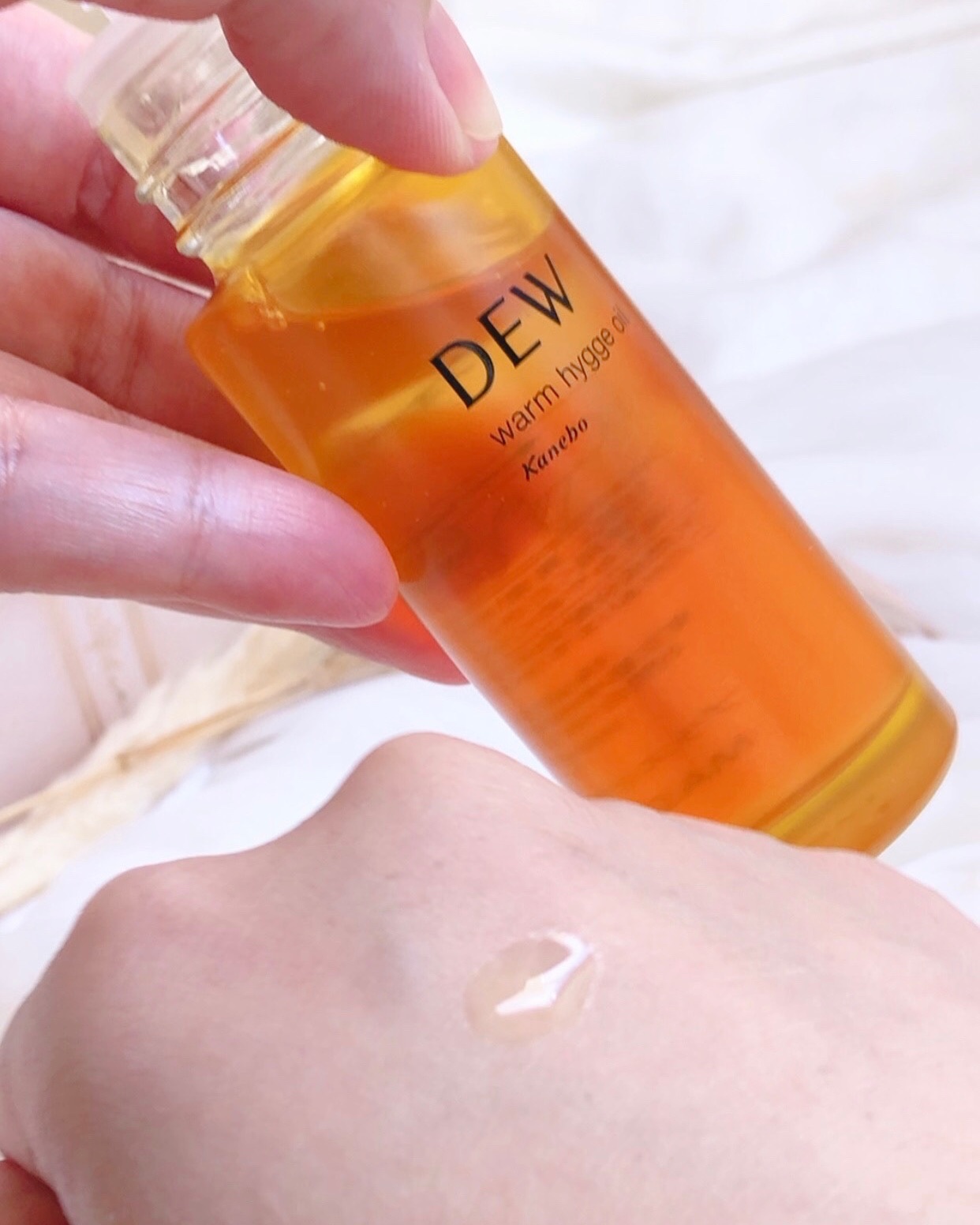 ウォームヒュッゲオイル/DEW/美容液を使ったクチコミ（2枚目）