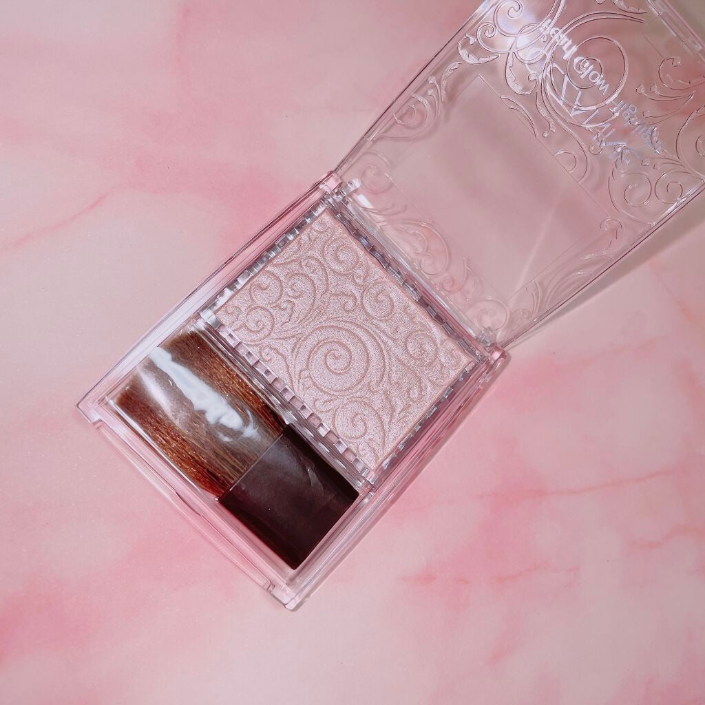 パールグロウハイライト/CEZANNE/パウダーハイライトを使ったクチコミ(2枚目)