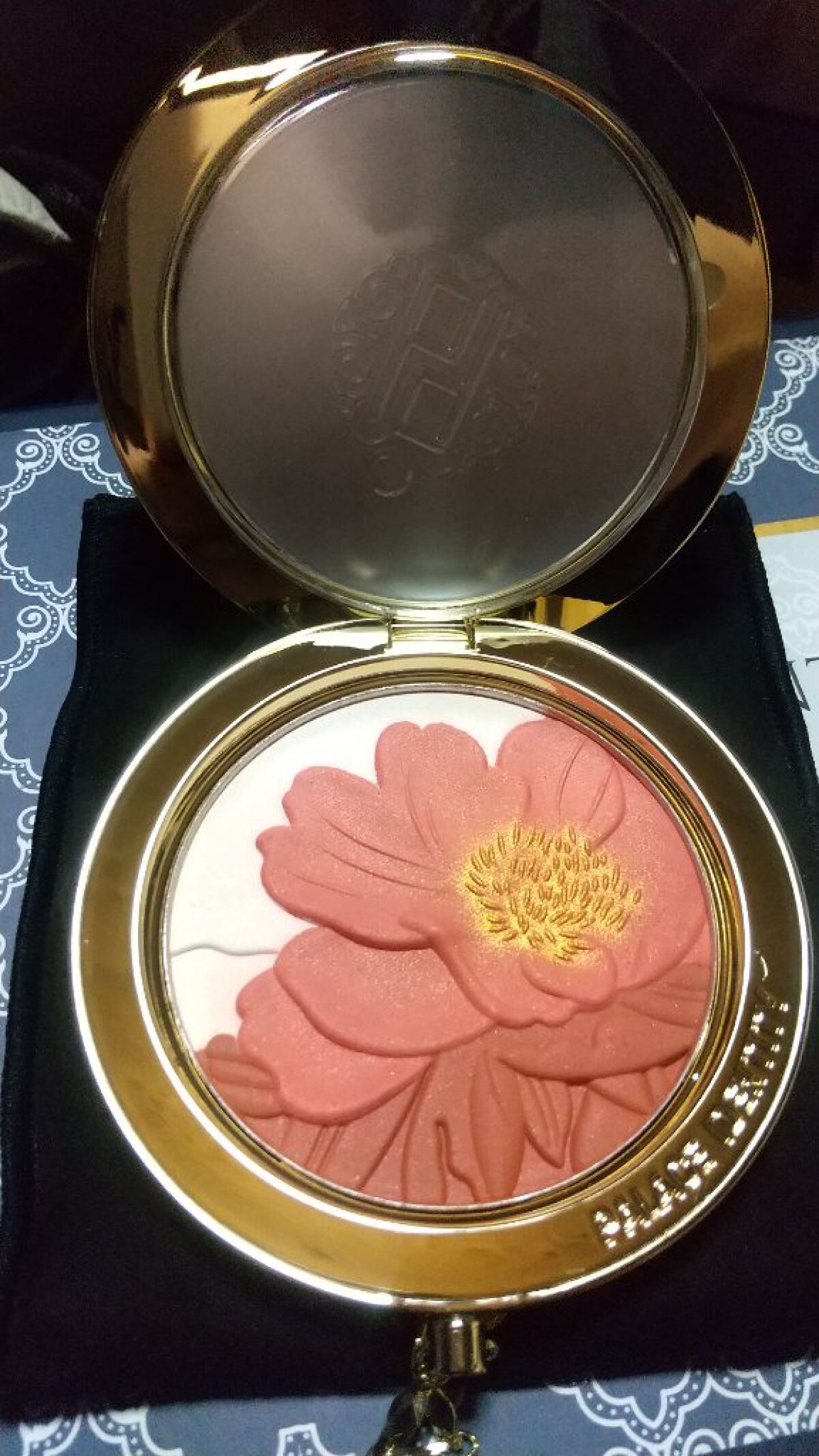 ZEESEAｘ正宮御品　「盛唐酔夢」シリーズ　丹酔金箔　牡丹チークシャッドパレット/ZEESEA/パウダーチークを使ったクチコミ（1枚目）