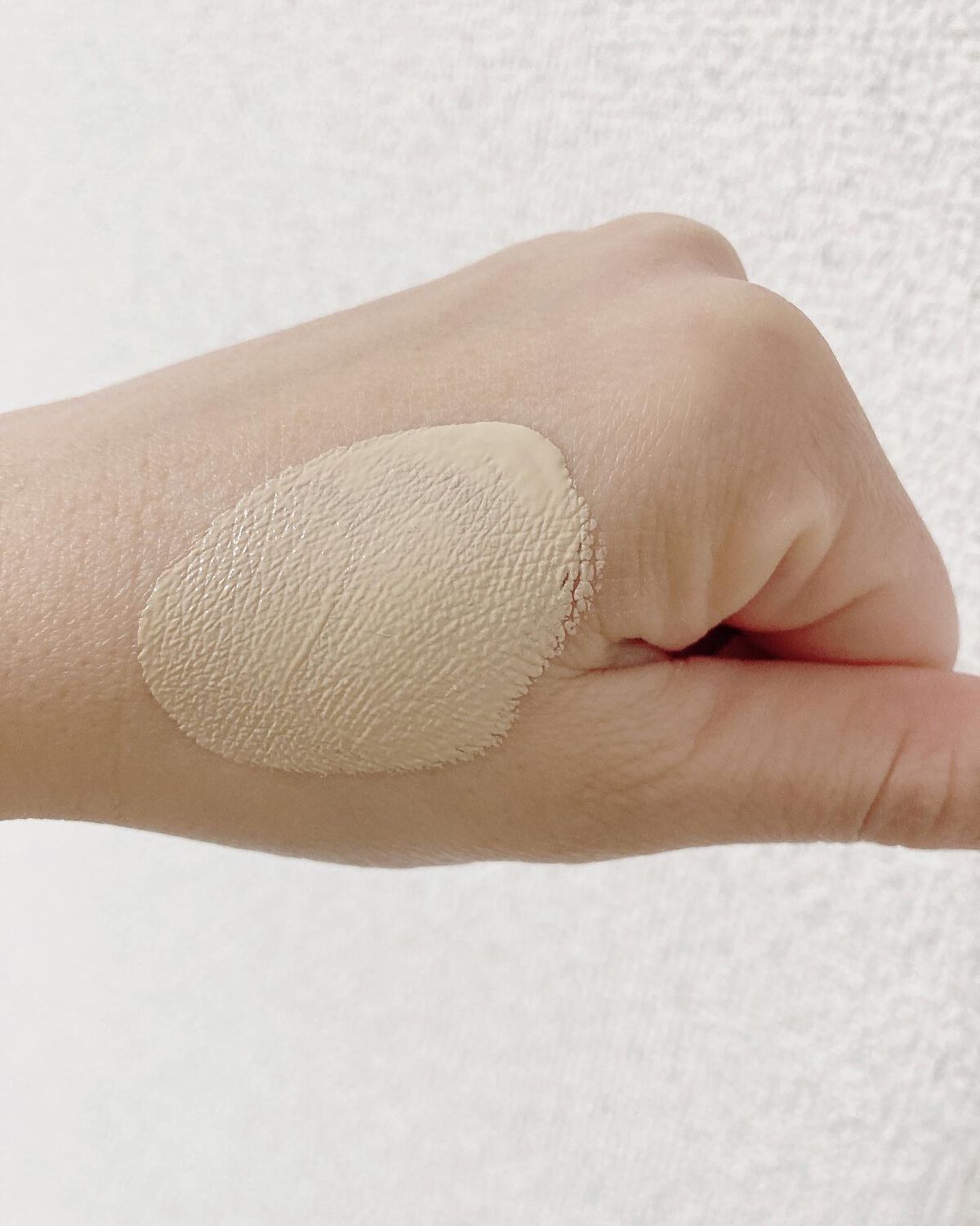 カラーステイ ロングウェア メイクアップ/REVLON/リキッドファンデーションを使ったクチコミ(4枚目)