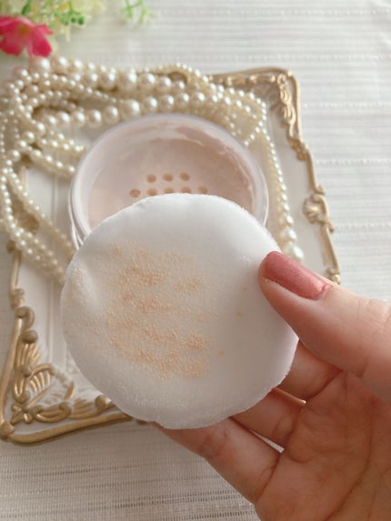 シルキーフィットパウダー /コモエース/ルースパウダーを使ったクチコミ(5枚目)