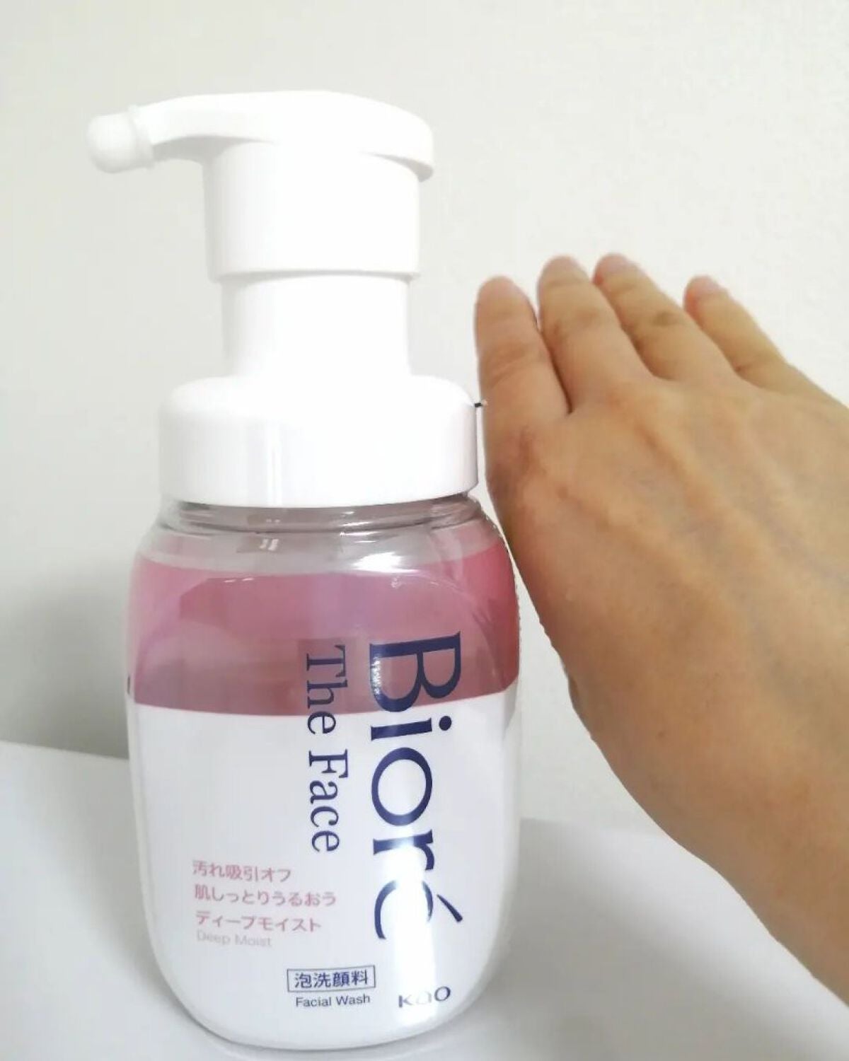 lili on LIPS 「『ビオレ ザフェイス 泡洗顔料』今年の4月に発売された洗顔フォ..」(5枚目)