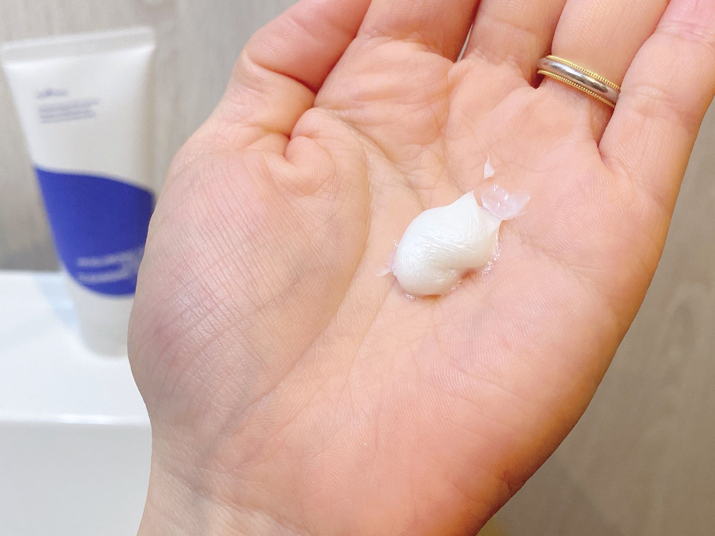 ヒアルロン酸エアリーサンスティック/Isntree/日焼け止めスティックを使ったクチコミ(6枚目)