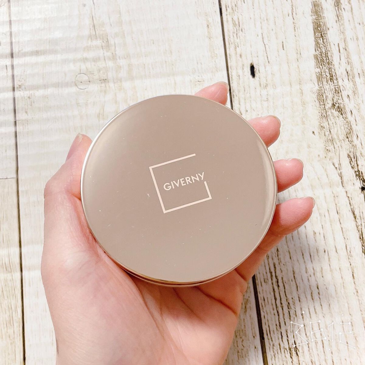 密着カバークッション/GIVERNY/クッションファンデーションを使ったクチコミ(1枚目)