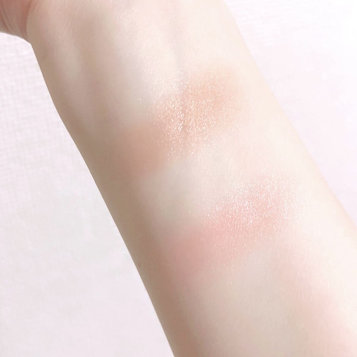 ヴェールグロウチーク 03 シェルピンク/Ririmew/パウダーチークを使ったクチコミ（3枚目）