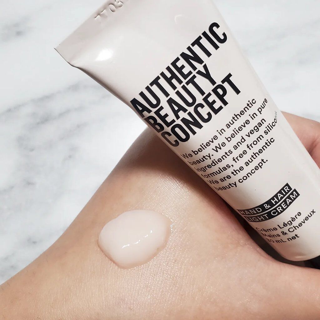 ハンド＆ヘア ライトセラム/AUTHENTIC BEAUTY CONCEPT/ハンドクリームを使ったクチコミ（2枚目）