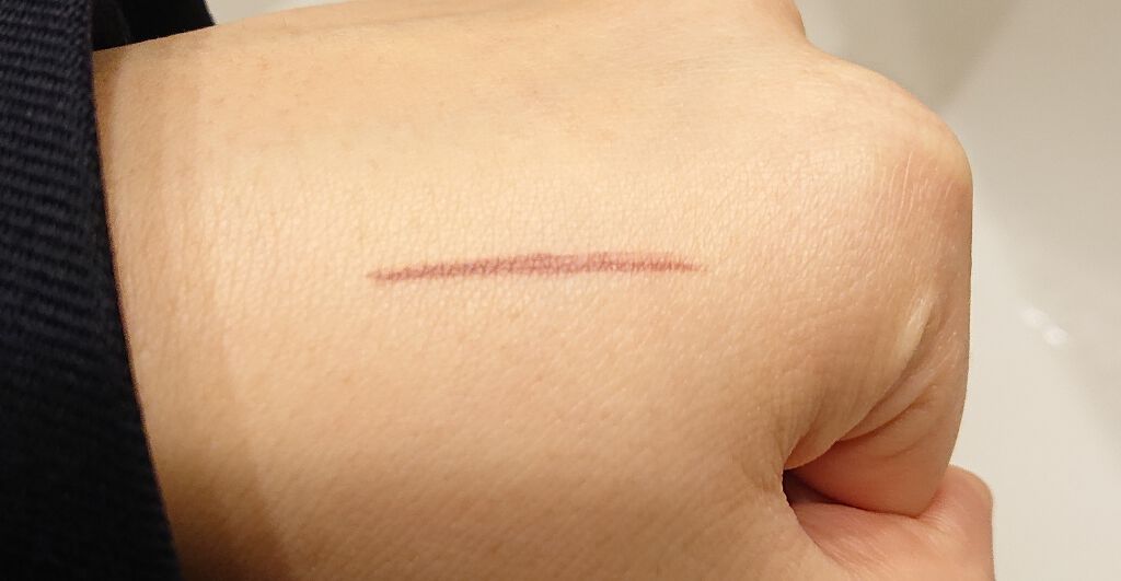 「密着アイライナー」クリームペンシル/デジャヴュ/ペンシルアイライナーを使ったクチコミ（3枚目）