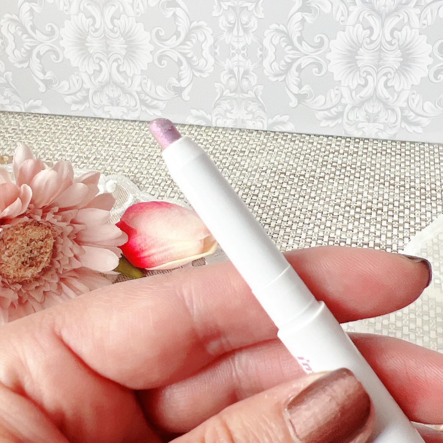 i'm Stick Shadow Glitterr/i’m meme/スティックアイシャドウを使ったクチコミ（2枚目）