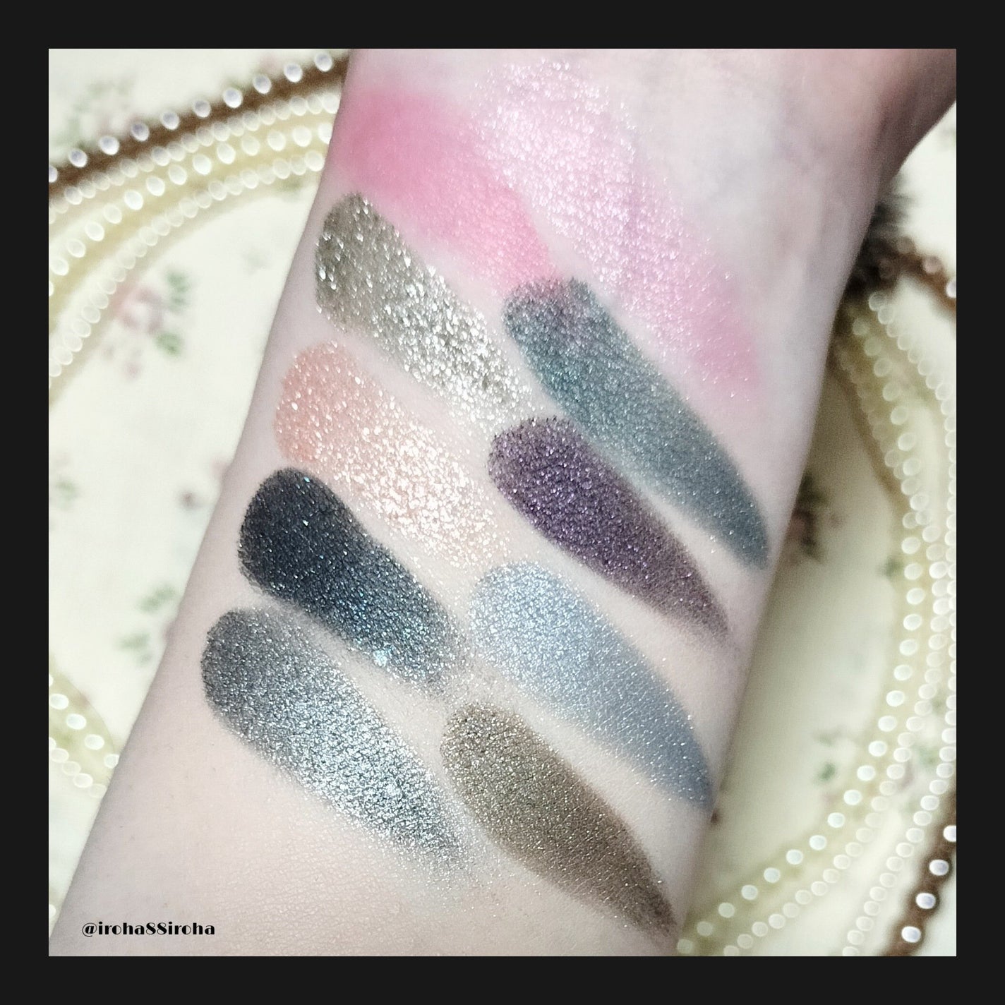 メイクアップ パレット /ANNA SUI/アイシャドウパレットを使ったクチコミ(4枚目)