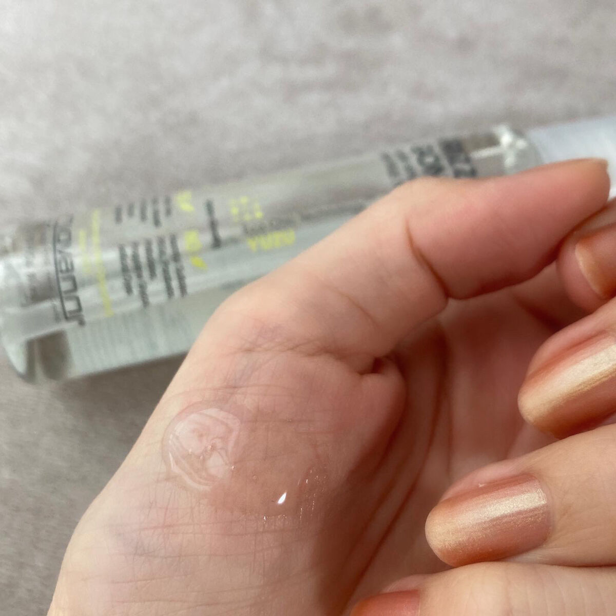 フリッズビーゴーン スムージング ヘアセラム/giovanni/ヘアオイルを使ったクチコミ（3枚目）