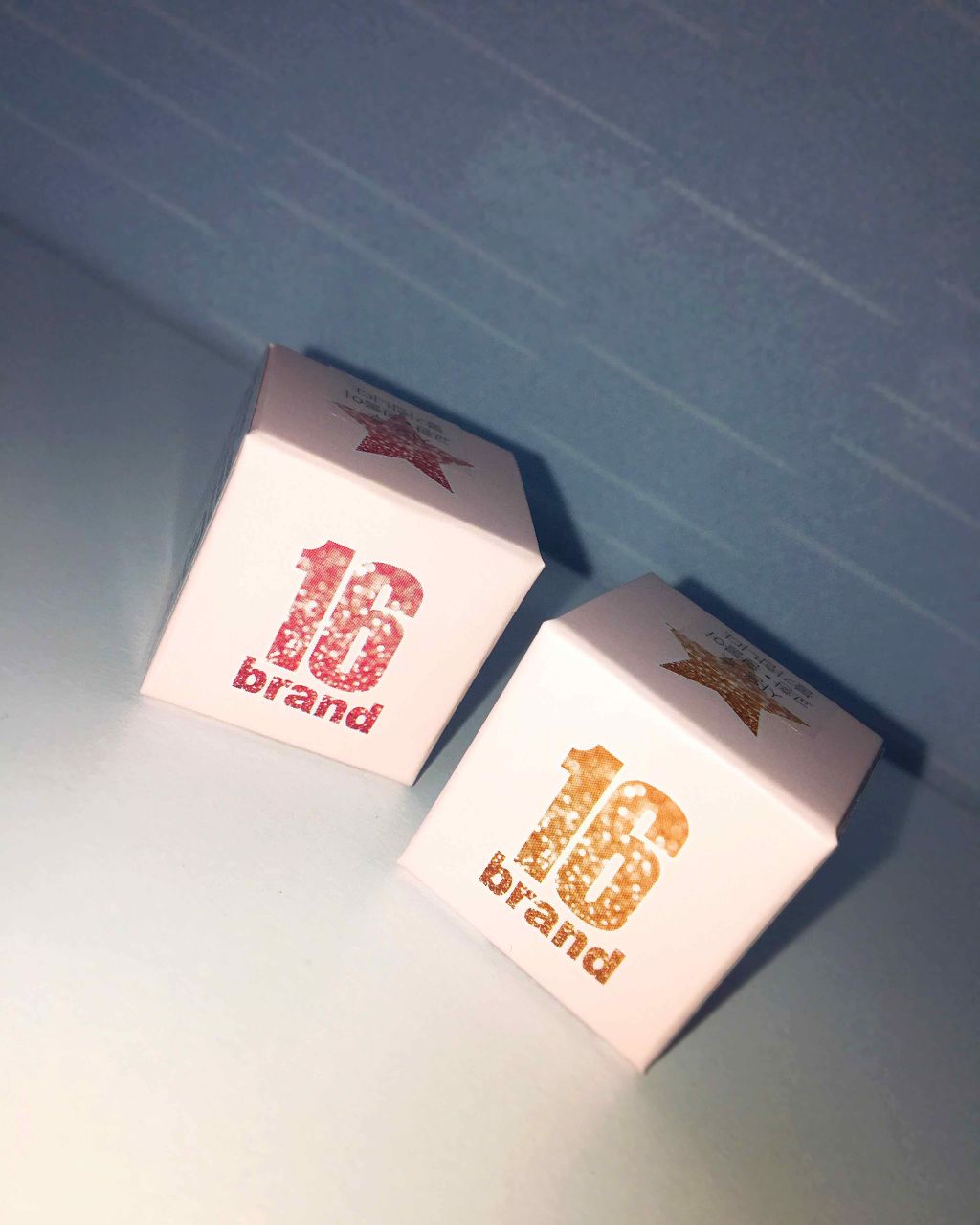 あいす on LIPS 「お店に入った瞬間可愛いものを見つけました🍬16brandのCA..」(1枚目)