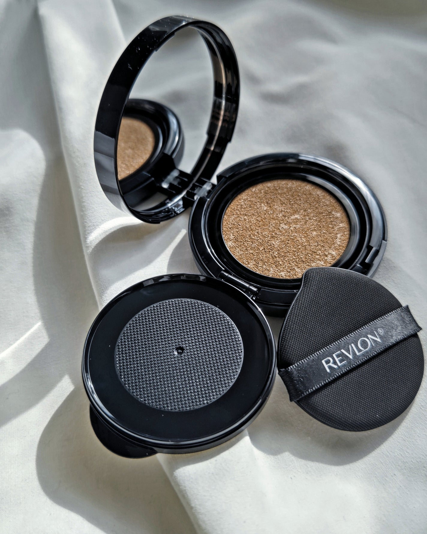 レブロン カラーステイ ロングウェア UV クッション ファンデーション/REVLON/クッションファンデーションを使ったクチコミ(2枚目)