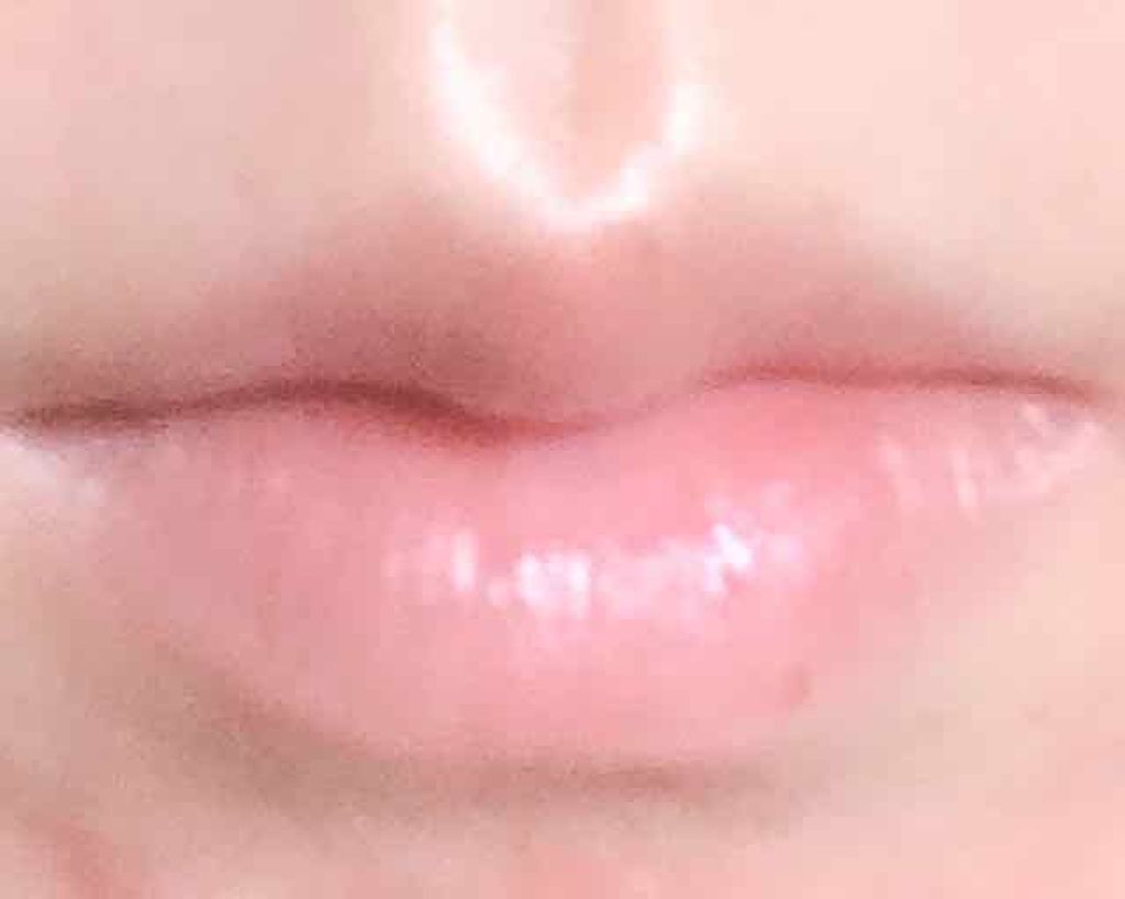 38°C / 99°F リップトリートメント (リップ美容液)/UZU BY FLOWFUSHI/リップケアを使ったクチコミ（3枚目）