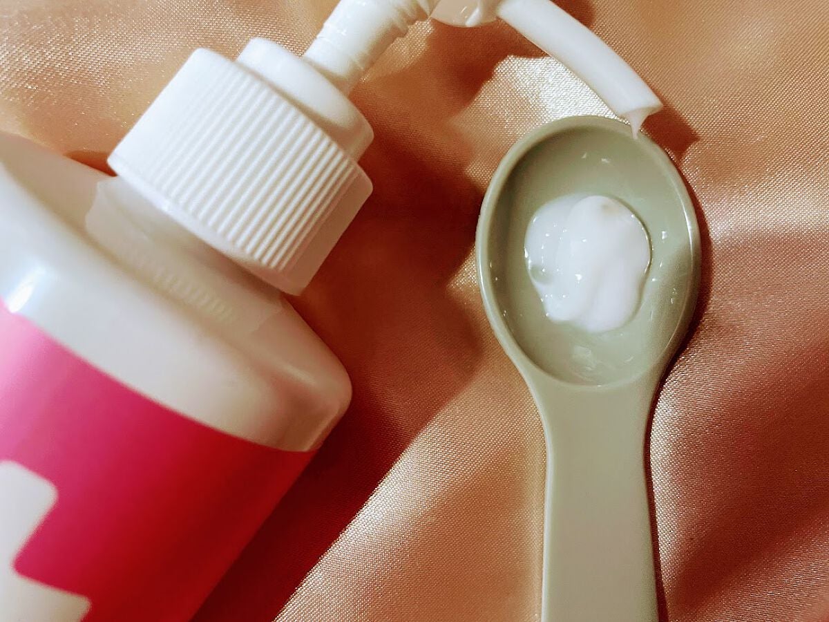 ヘパトリート 薬用保湿ミルククリーム/ゼトックスタイル/ボディクリームを使ったクチコミ(2枚目)