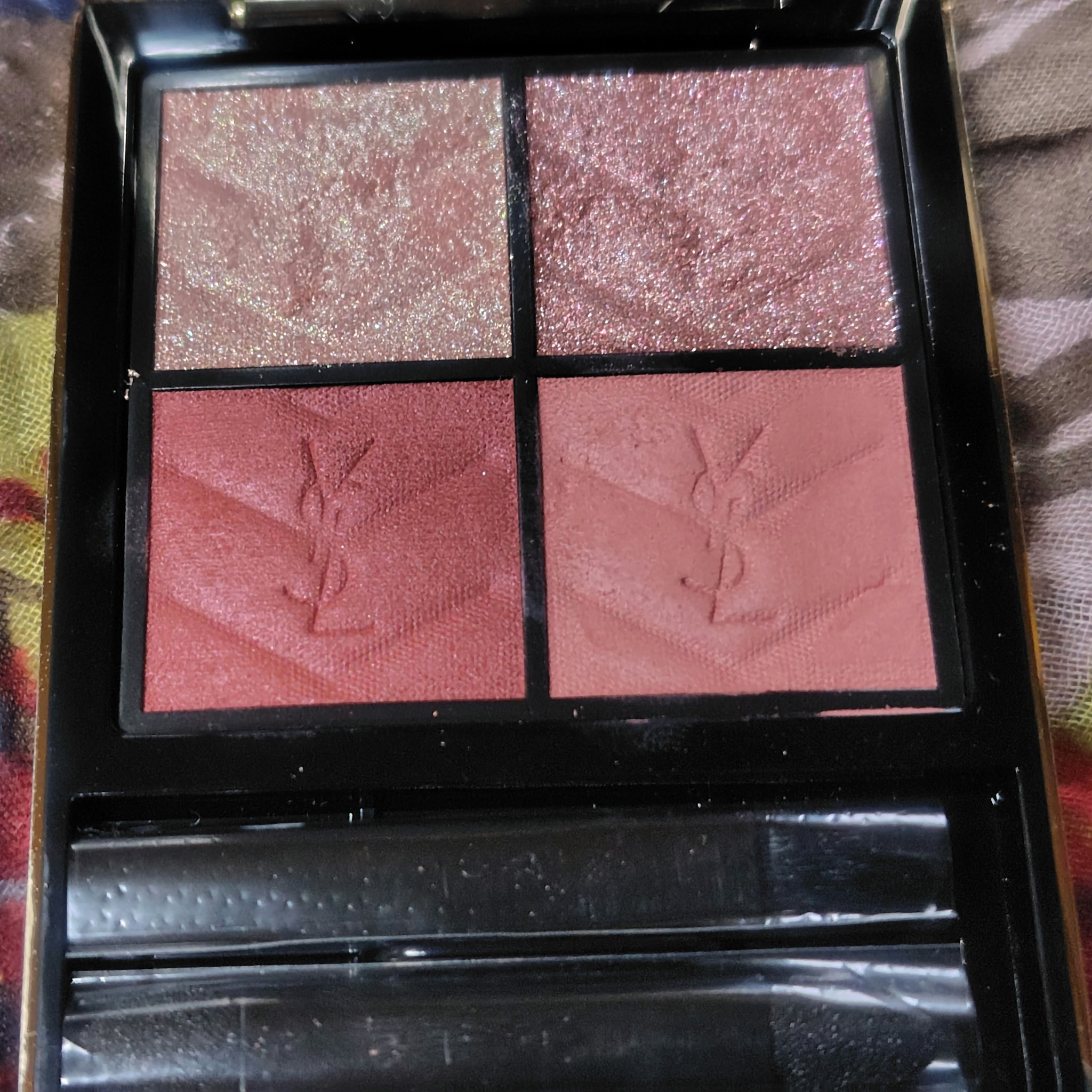 YSL メイクミーブラッシュ パウダー/YVES SAINT LAURENT BEAUTE/パウダーチークを使ったクチコミ（3枚目）