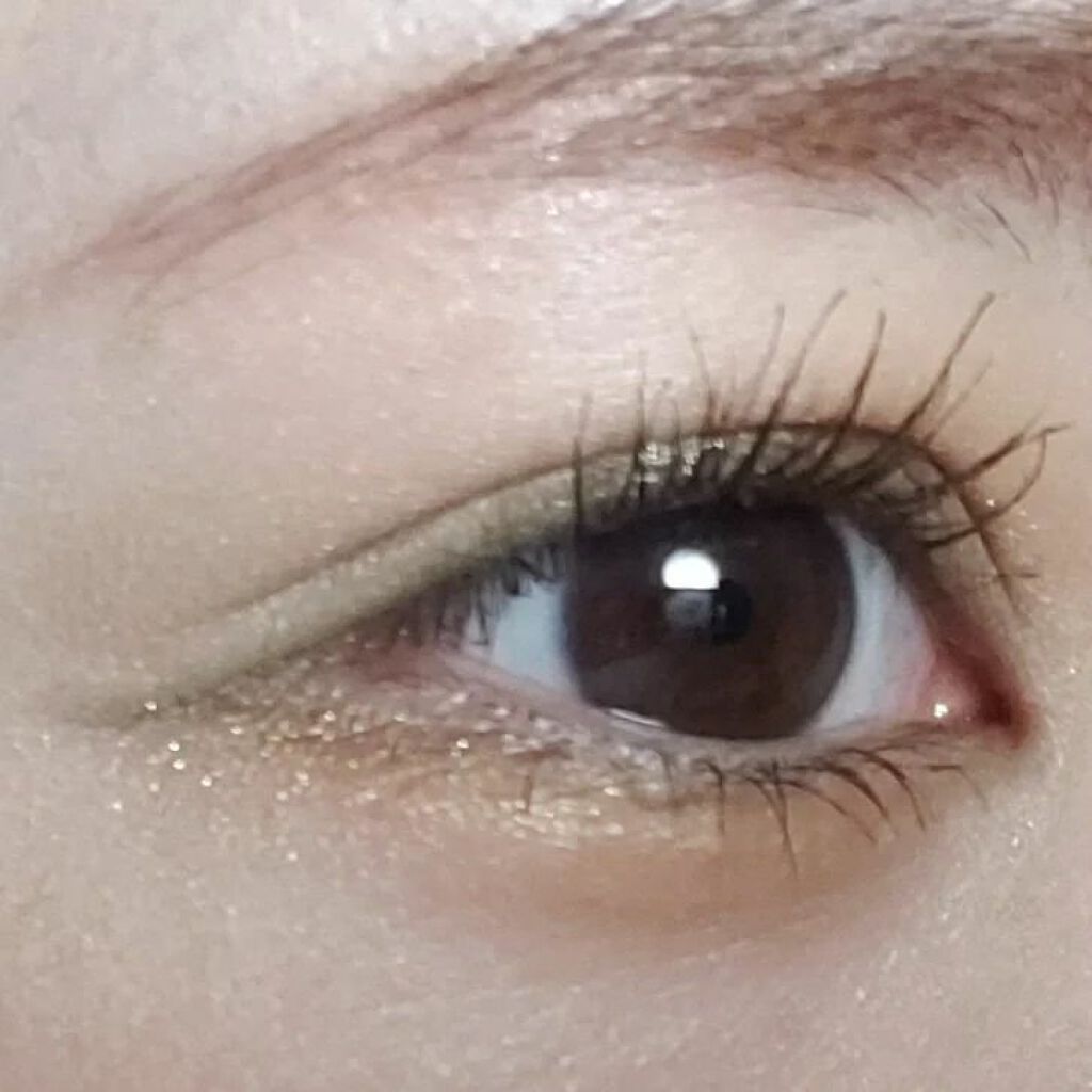 ダズルシャドウ エクストリーム ジョワ ドゥ グリッツ/M・A・C/単色アイシャドウを使ったクチコミ（1枚目）