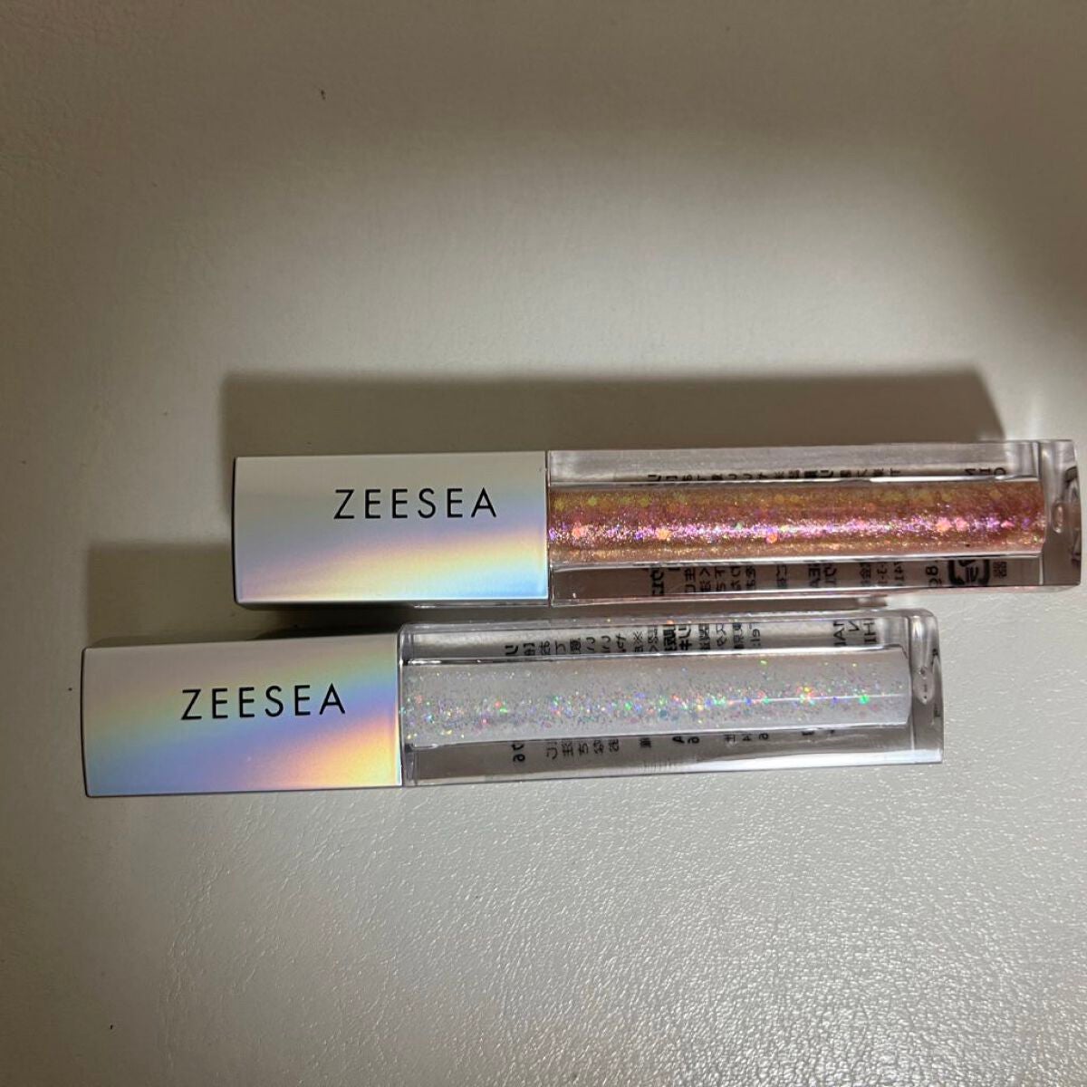 ダイヤモンドシリーズ 星空リキッドアイシャドウ/ZEESEA/リキッドアイシャドウを使ったクチコミ(1枚目)