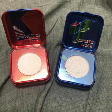 space age highlighter/Kaleidos Makeup/パウダーハイライトを使ったクチコミ（2枚目）