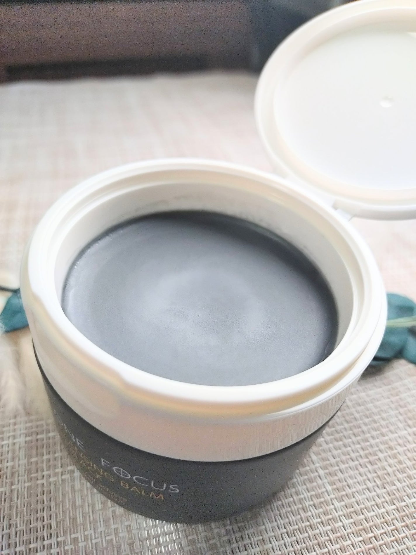 パーフェクトワンフォーカス スムースクレンジングバーム ディープブラック/PERFECT ONE FOCUS/クレンジングバームを使ったクチコミ(2枚目)