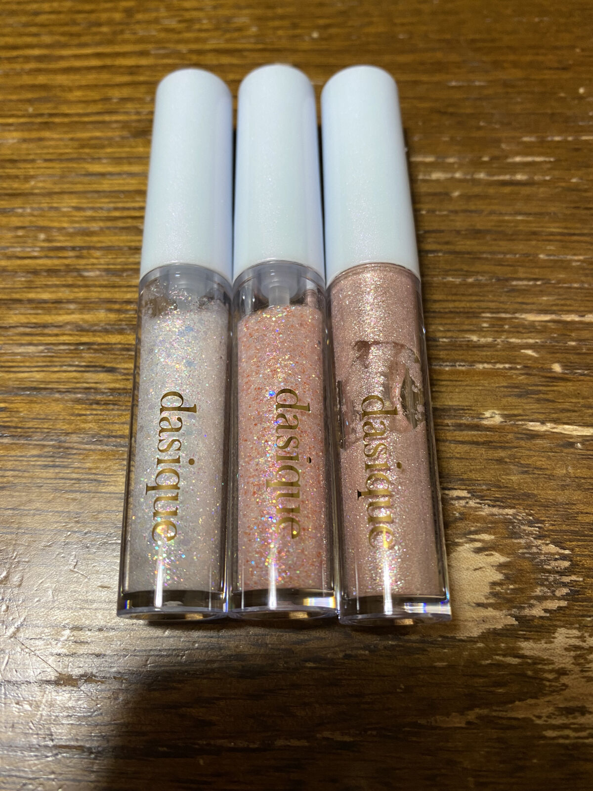 スターリット リキッドグリッター/dasique/メイクアップを使ったクチコミ（2枚目）