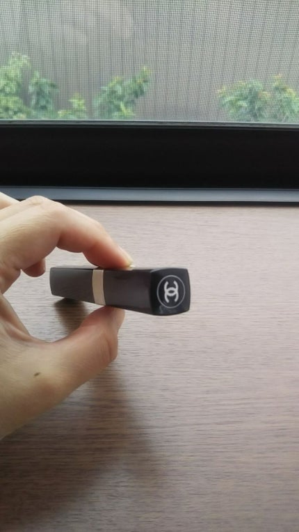 CHANEL ディマンシオン ユルティム ドゥ シャネルのクチコミ「今日は普段出番が多いCHANELのマスカラです:-)
パケのデザインもシンプルでありながらど.....」(1枚目)