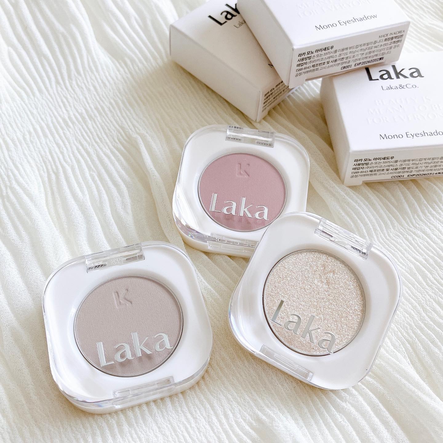 モノアイシャドウ 910 フォグ/Laka/単色アイシャドウを使ったクチコミ（1枚目）