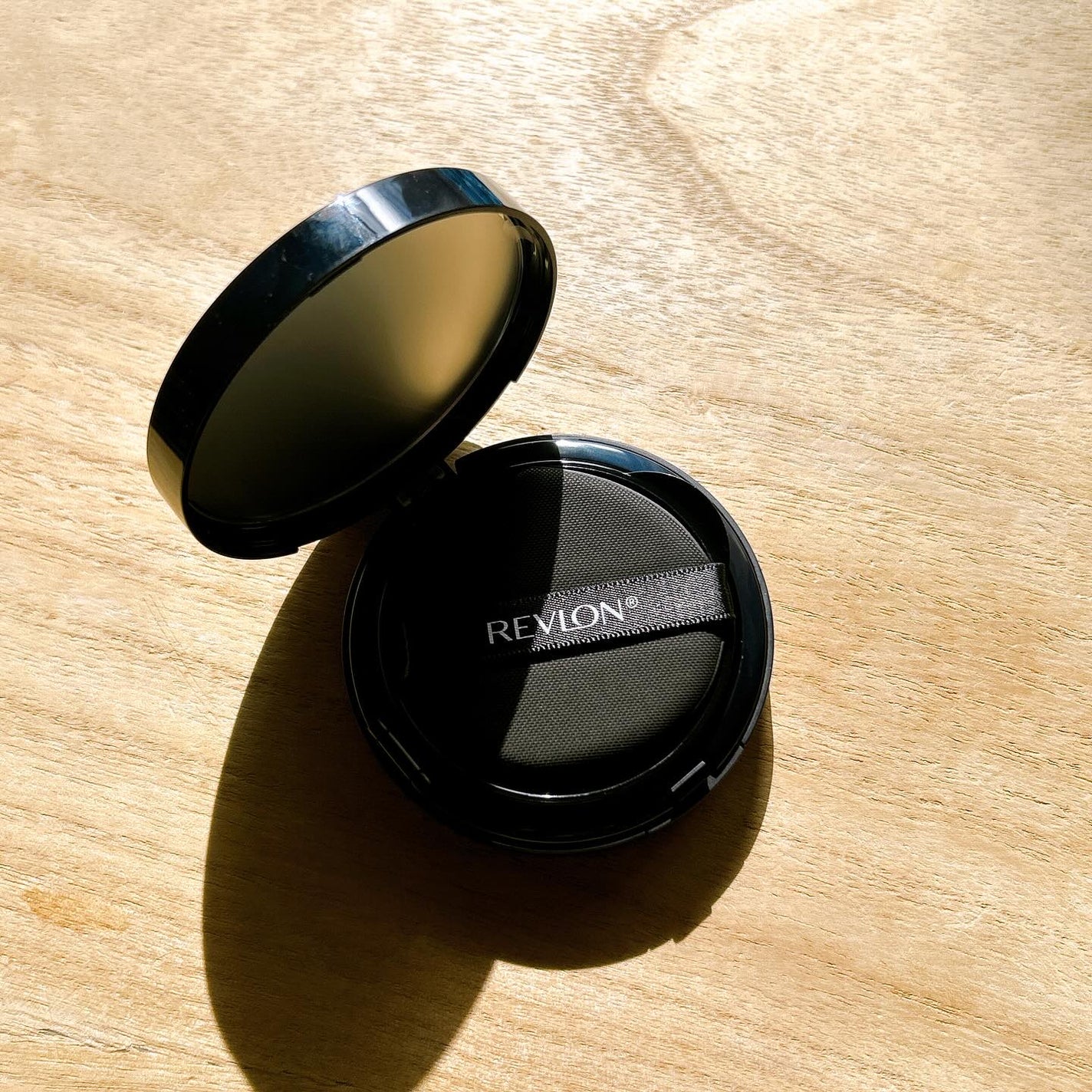 レブロン カラーステイ ロングウェア UV クッション ファンデーション/REVLON/クッションファンデーションを使ったクチコミ(4枚目)