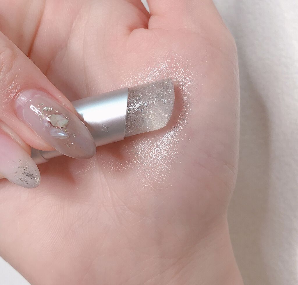 グリッタリーウェブリップバーム/unleashia/リップケアを使ったクチコミ（2枚目）