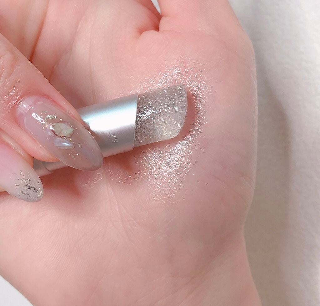 グリッタリーウェブリップバーム/unleashia/リップケアを使ったクチコミ(2枚目)