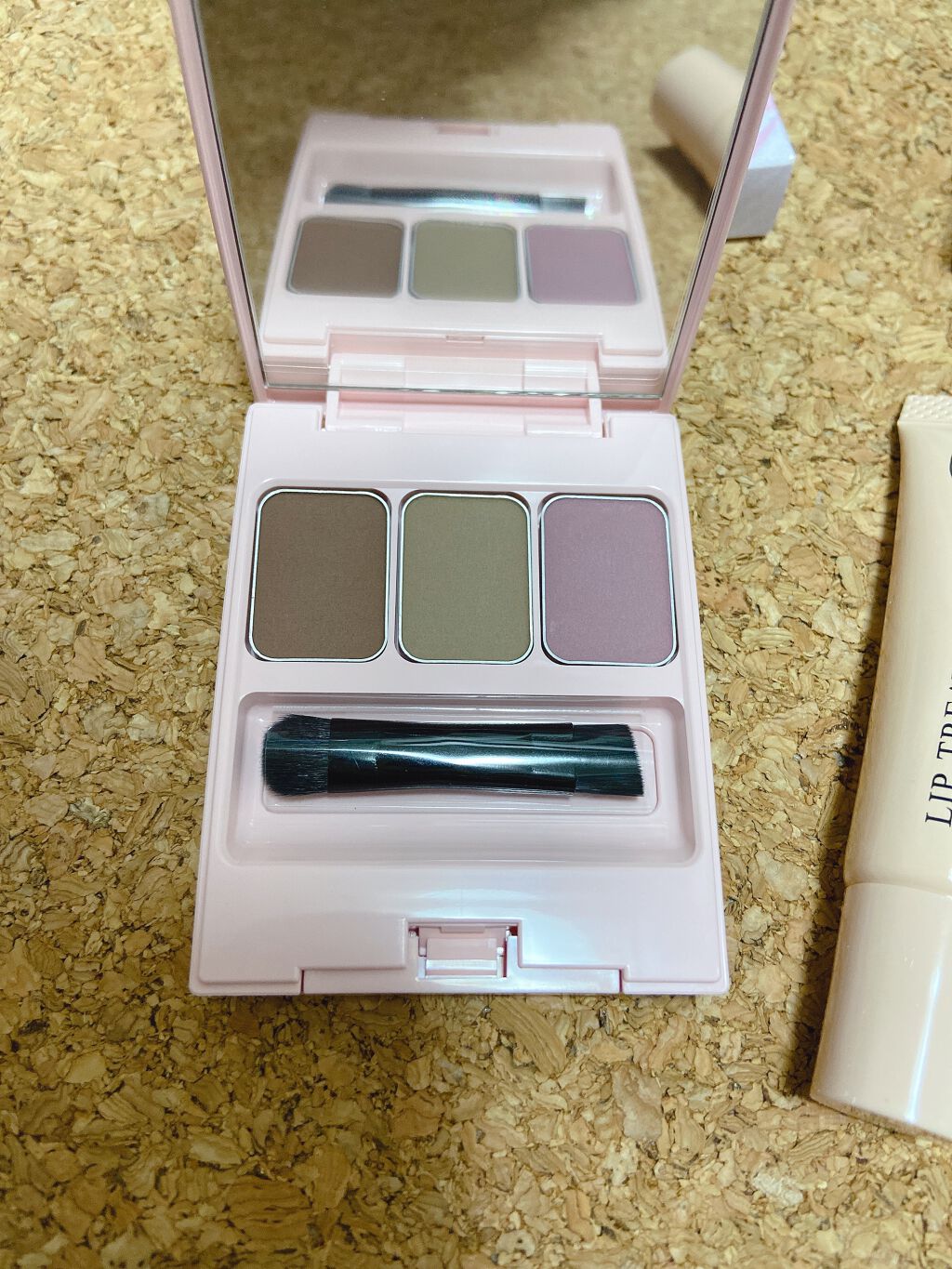 フーミー アイブロウパウダー/WHOMEE/パウダーアイブロウを使ったクチコミ(2枚目)