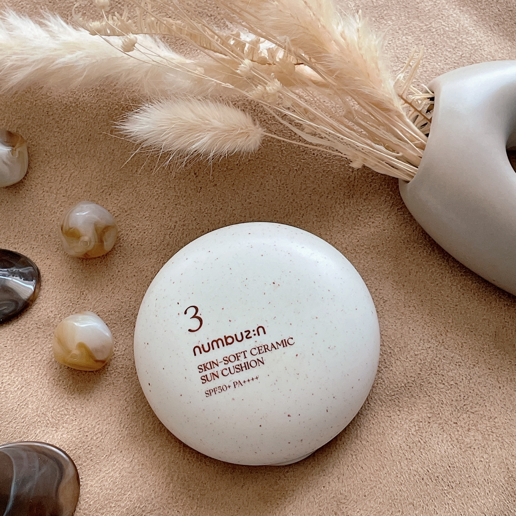 3番 ノーファンデ陶器肌トーンアップクッション/numbuzin/クッションファンデーションを使ったクチコミ（1枚目）