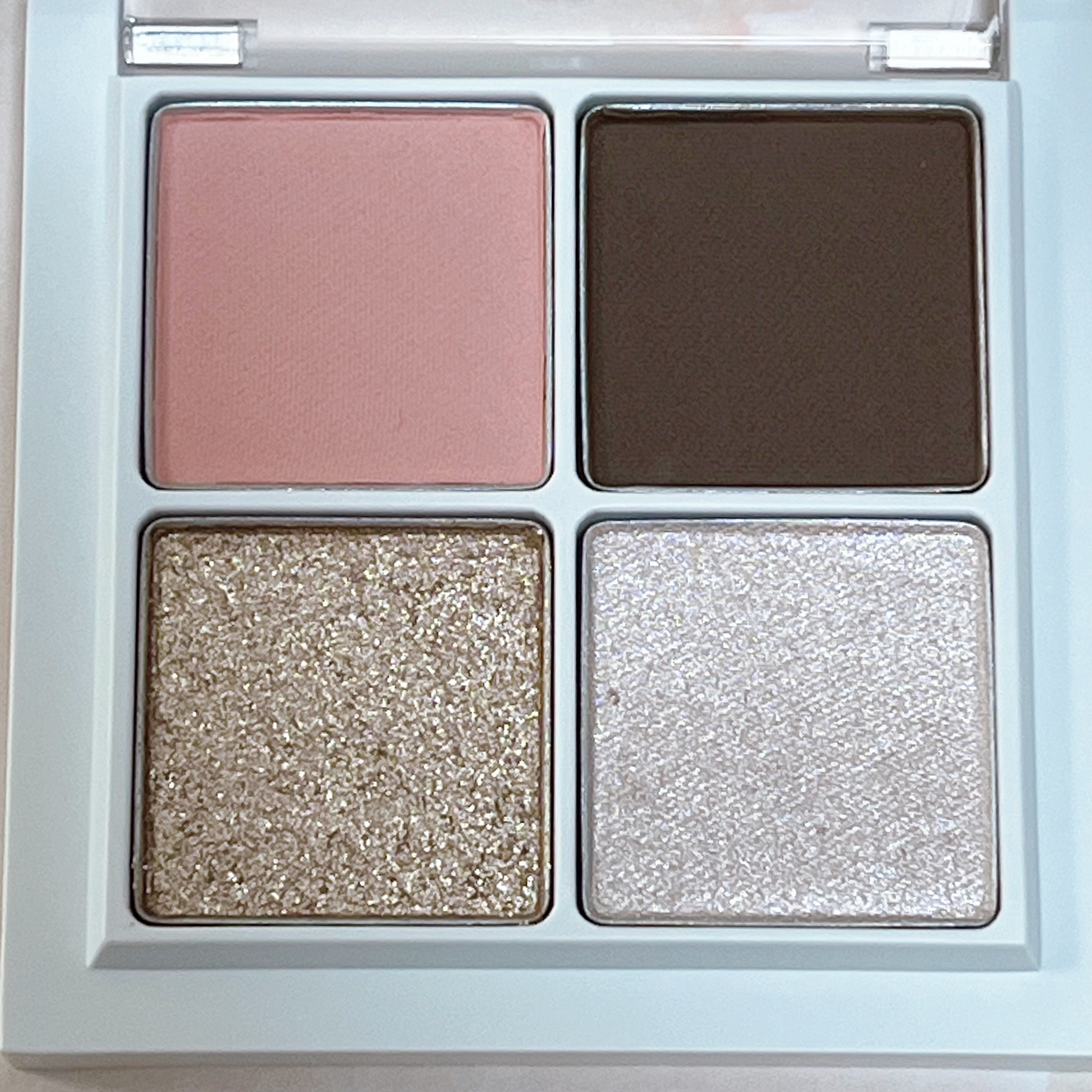 THE アイパレR 04 強がりのピンクグレージュ【新】/b idol/アイシャドウパレットを使ったクチコミ（2枚目）