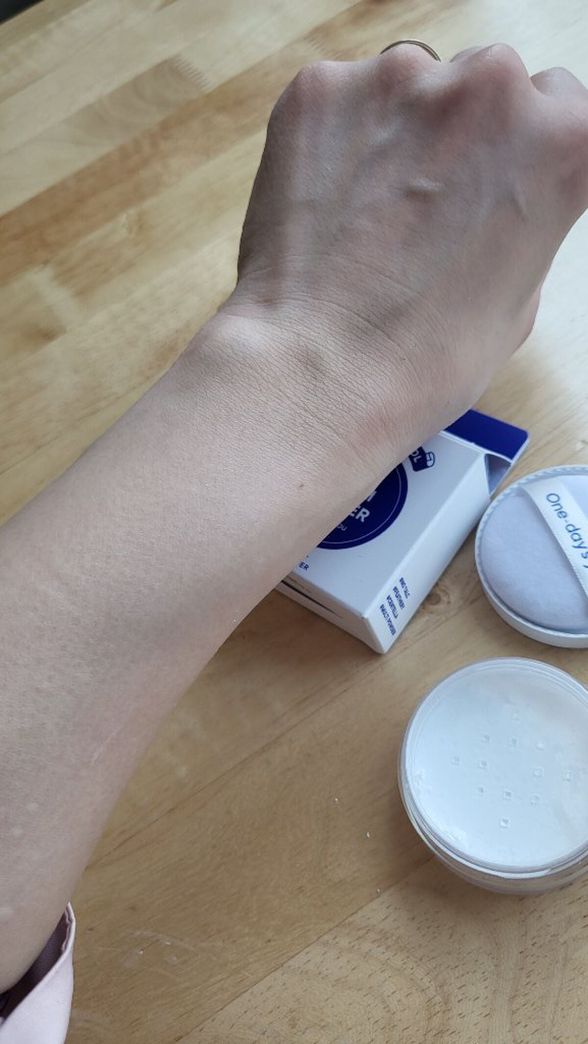 ポアセバムパウダー/One-day's you/ルースパウダーを使ったクチコミ(3枚目)