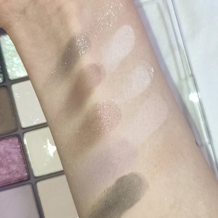 ビーマイベストフレンズハウスパレット 02 Rosy Bunny/Milk Touch/アイシャドウパレットの画像