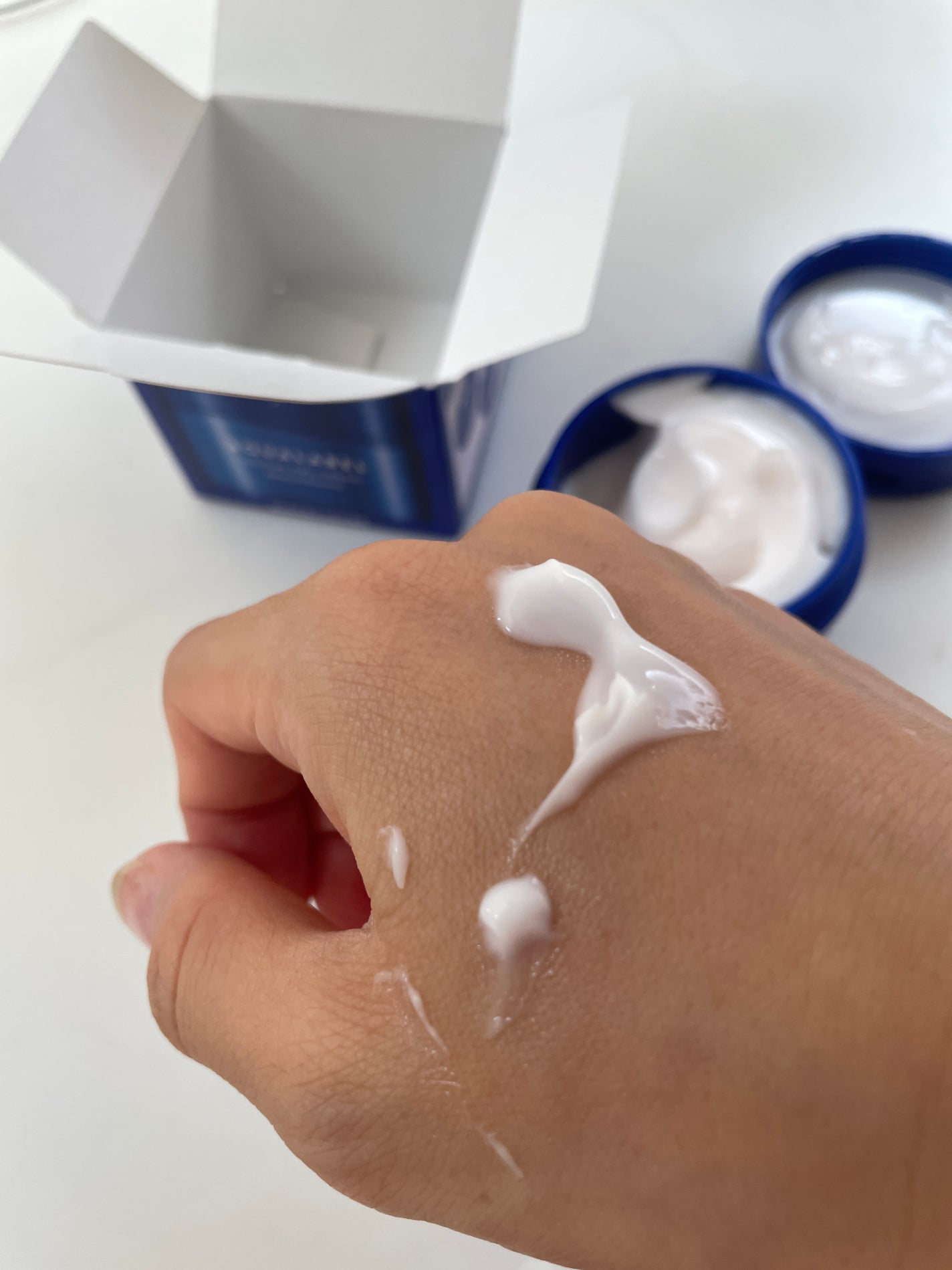 スペシャルジェルクリーム EX (ブライトニング) /アクアレーベル/オールインワン化粧品を使ったクチコミ(2枚目)