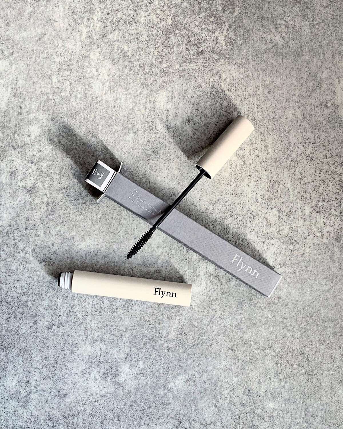 アンリミットロングアンドカールマスカラ/Flynn/マスカラを使ったクチコミ（1枚目）