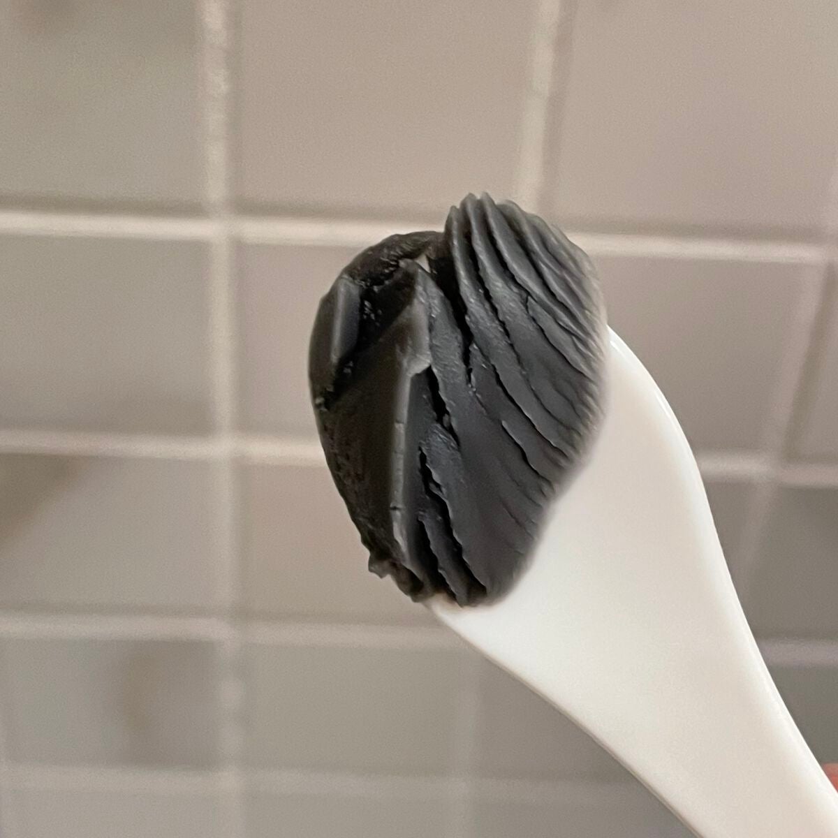 saku on LIPS 「ガンコな黒ずみ・カチコチ角栓をするりと落とし、すべすべやわらか..」(3枚目)