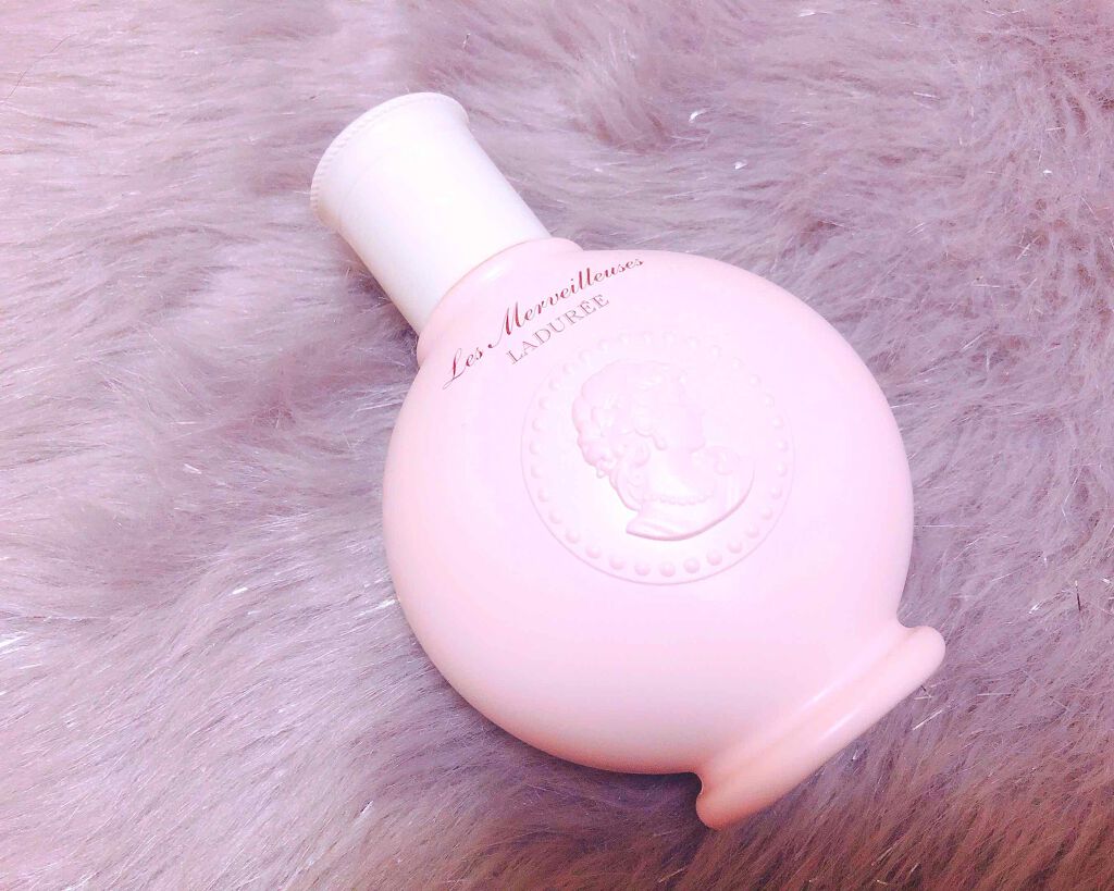 ローズ ボディ ローション/レ・メルヴェイユーズ ラデュレ/ボディローションを使ったクチコミ（1枚目）