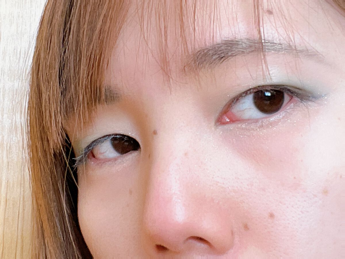 ワンダー キューブ アイシャドウ パール P013 ピーコック キューブ/リンメル ロンドン/単色アイシャドウを使ったクチコミ（2枚目）