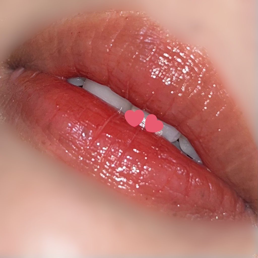 エッセンス スキングロウ ファンデーション 320 Pine/SHISEIDO/リキッドファンデーションを使ったクチコミ（2枚目）