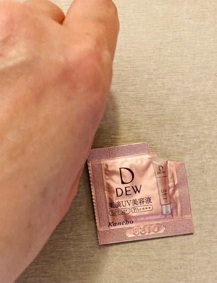 UVデイエッセンス/DEW/化粧下地を使ったクチコミ(3枚目)