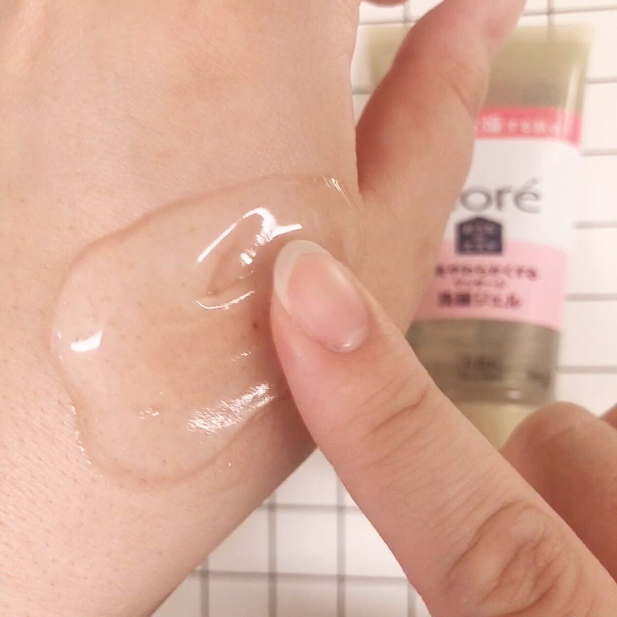 おうちdeエステ 肌をやわらかくする マッサージ洗顔ジェル /ビオレ/その他洗顔料を使ったクチコミ(4枚目)